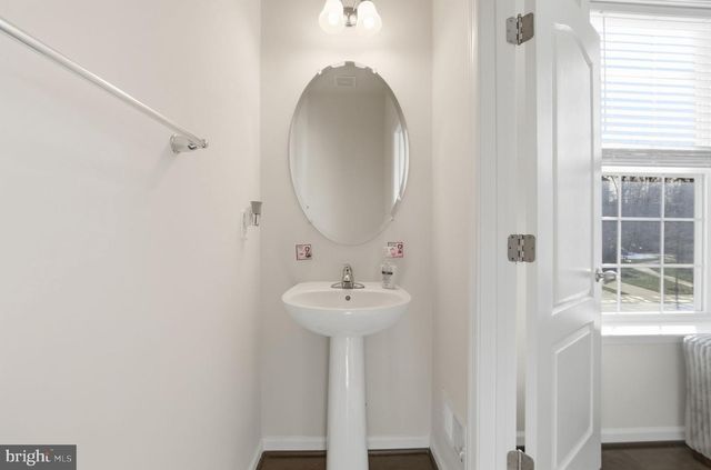 5004 FOREST PINES DR, Upper Marlboro, MD 20772