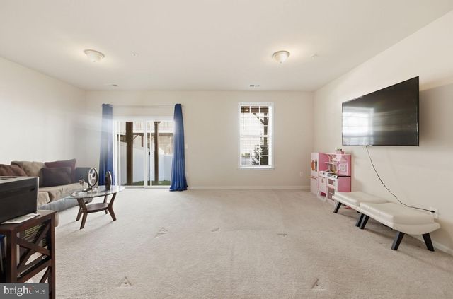 5004 FOREST PINES DR, Upper Marlboro, MD 20772