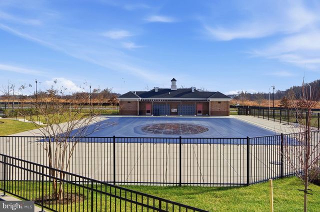 5004 FOREST PINES DR, Upper Marlboro, MD 20772