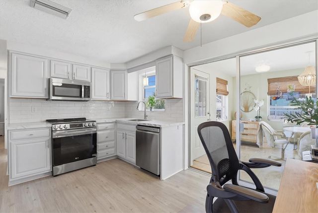 1126 CLAIRBORNE STREET, Holiday, FL 34690