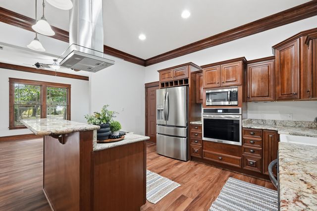 5128 Soundside Drive, Gulf Breeze, FL 32563