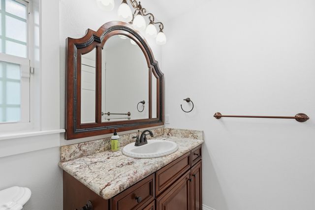 5128 Soundside Drive, Gulf Breeze, FL 32563