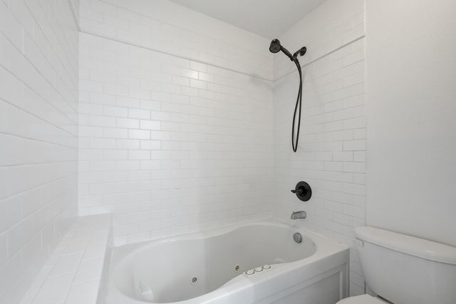 5128 Soundside Drive, Gulf Breeze, FL 32563