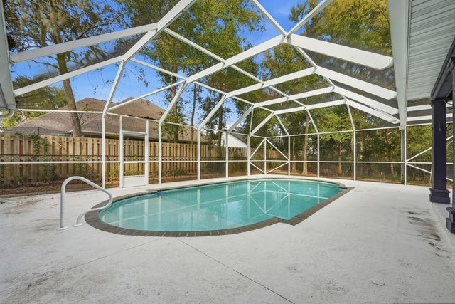 5128 Soundside Drive, Gulf Breeze, FL 32563