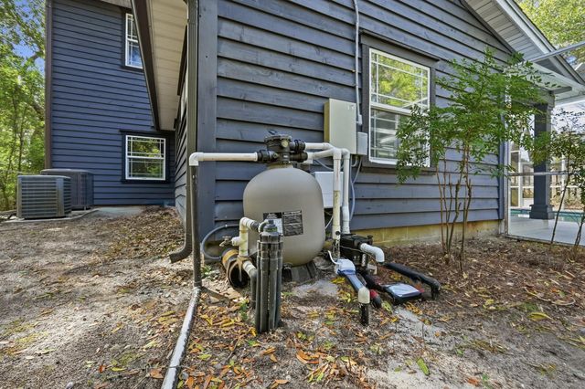 5128 Soundside Drive, Gulf Breeze, FL 32563