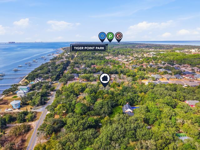 5128 Soundside Drive, Gulf Breeze, FL 32563