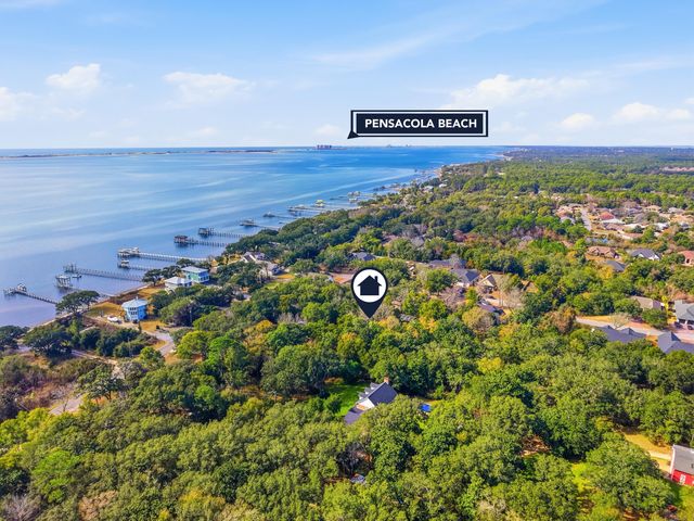 5128 Soundside Drive, Gulf Breeze, FL 32563