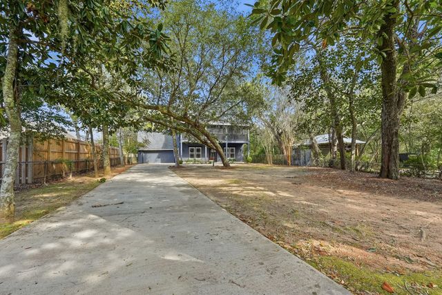 5128 Soundside Drive, Gulf Breeze, FL 32563