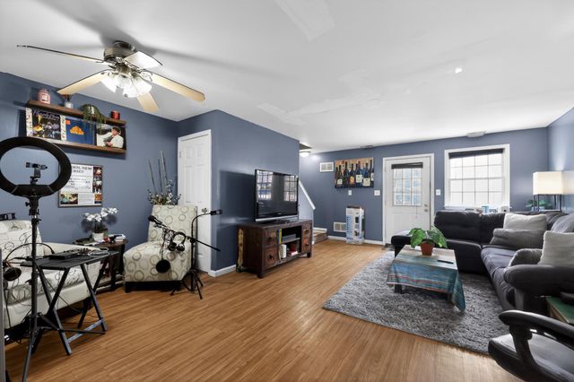 207 2ND ST WALK, Camden, NJ 08103
