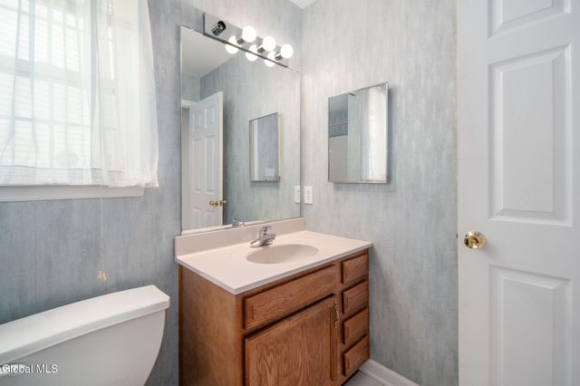 95 Morning Glory Way, Rotterdam, NY 12306