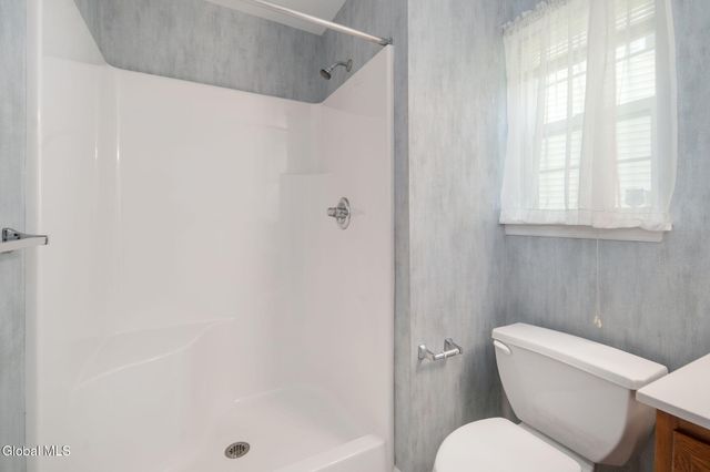 95 Morning Glory Way, Rotterdam, NY 12306
