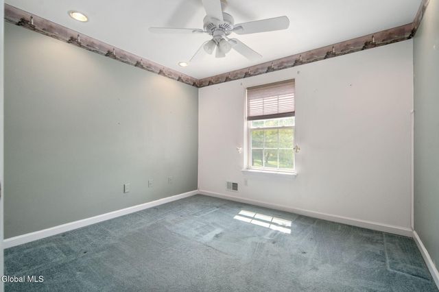 95 Morning Glory Way, Rotterdam, NY 12306