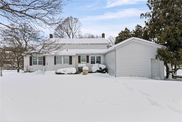 1831 Manitou Road, Parma, NY 14559