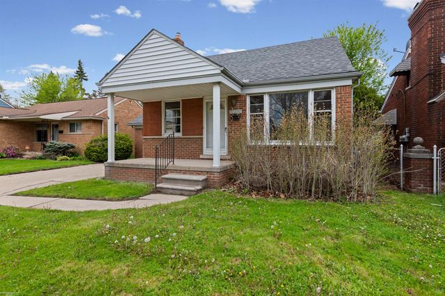 27207 Little Mack Avenue, St Clair Shores, MI 48081
