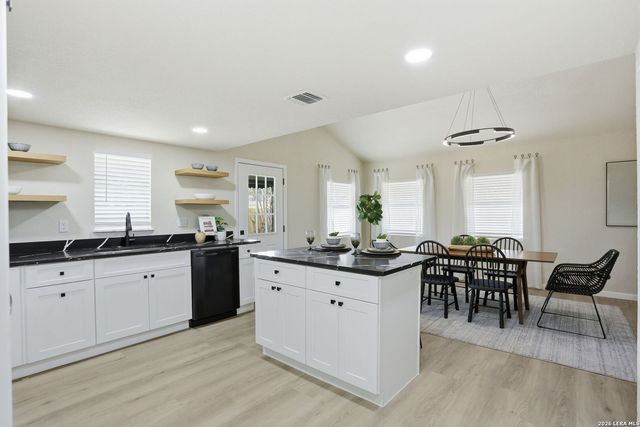 13403 Centerbrook, Universal City, TX 78148