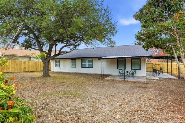 13403 Centerbrook, Universal City, TX 78148