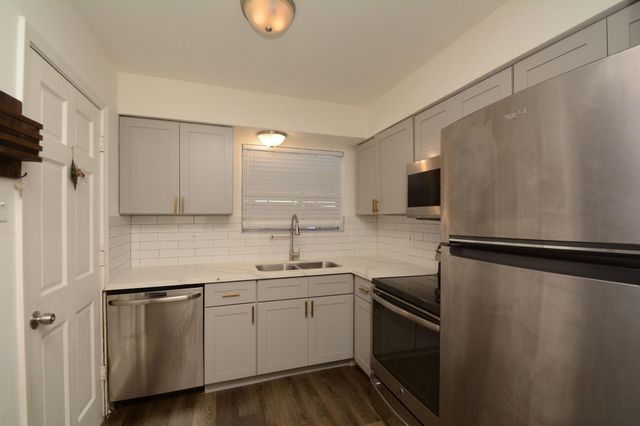 7900 Westheimer Road 141, Houston, TX 77063