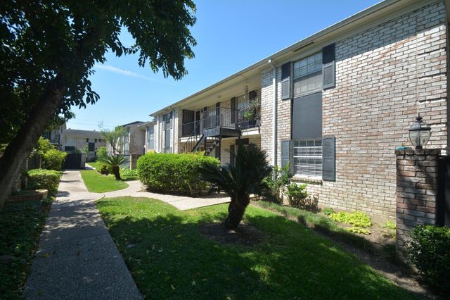 7900 Westheimer Road 141, Houston, TX 77063