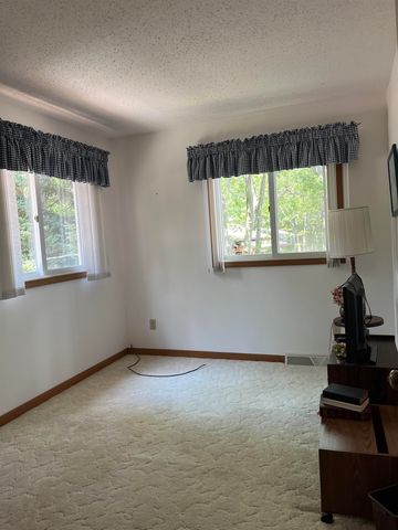 725 S Crescent Avenue, Sims Twp, MI 48703