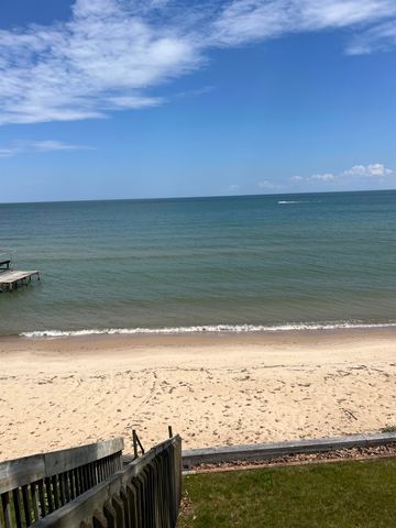 725 S Crescent Avenue, Sims Twp, MI 48703