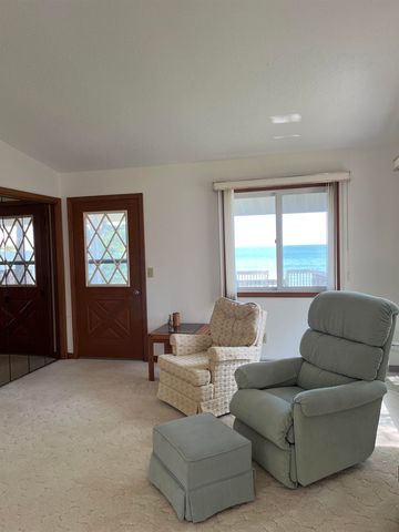 725 S Crescent Avenue, Sims Twp, MI 48703