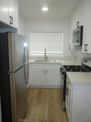 16901 Crenshaw Boulevard 1, Torrance, CA 90504