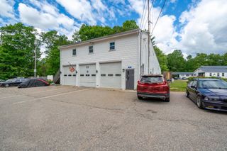 35 S Main Street, Newton, NH 03858