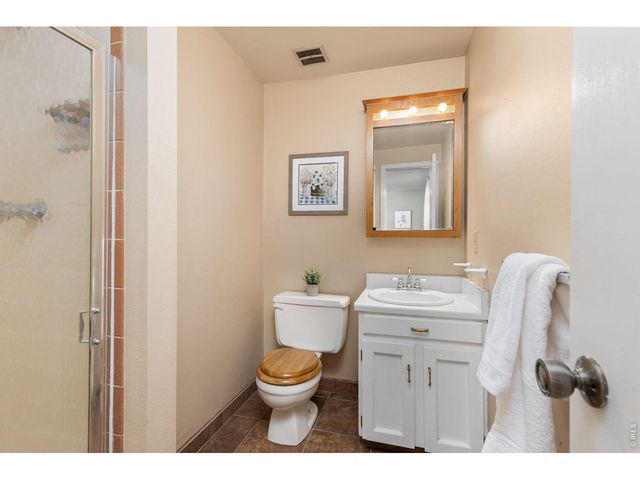 16465 York St, Thornton, CO 80602