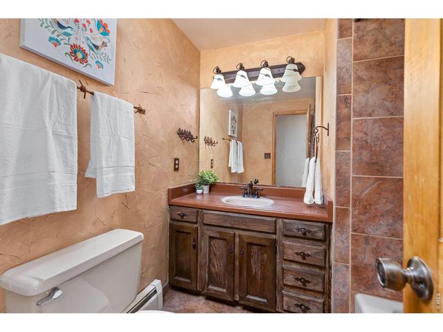 16465 York St, Thornton, CO 80602