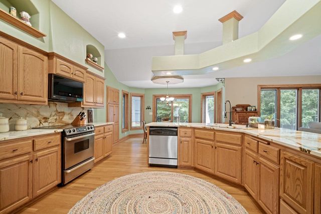 4538 Church DRIVE, West Bend, WI 53095