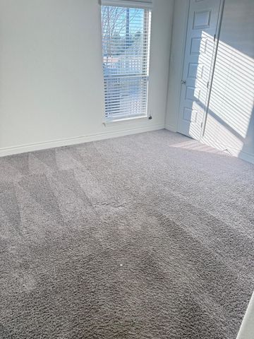 19715 Hale Hollow Creek Drive, Cypress, TX 77433