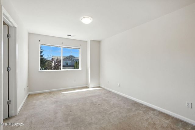 9248 Running Dog Circle, Reno, NV 89506