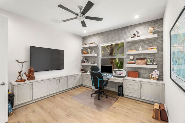 9918 Pecorino Isle, Boynton Beach, FL 33473