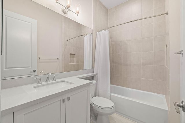 9918 Pecorino Isle, Boynton Beach, FL 33473