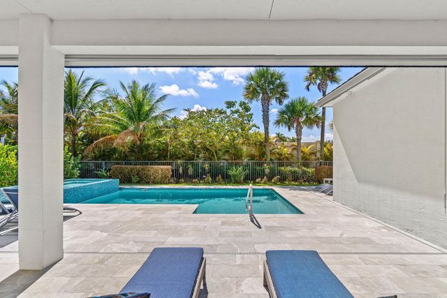 9918 Pecorino Isle, Boynton Beach, FL 33473