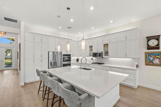 9918 Pecorino Isle, Boynton Beach, FL 33473