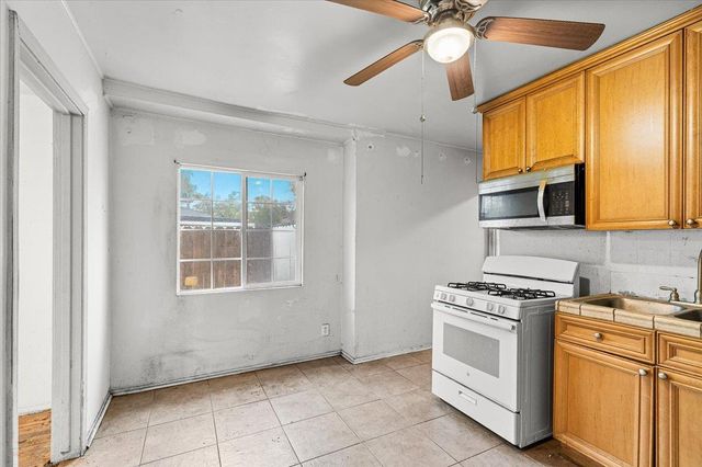 540 E Sonoma Ave, Stockton, CA 95204