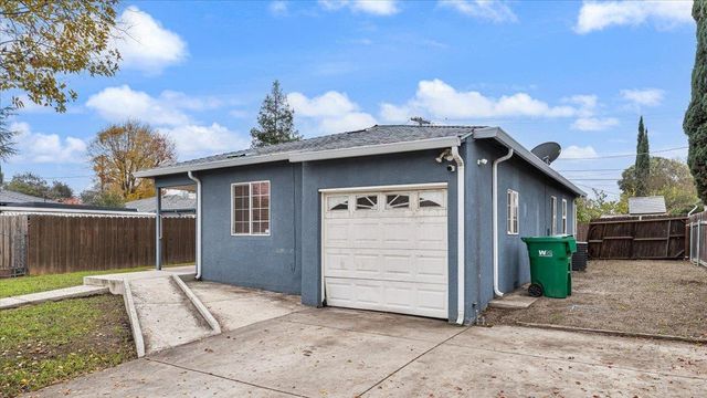 540 E Sonoma Ave, Stockton, CA 95204