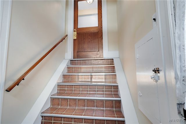 3 Pine Woods Drive, North Tonawanda, NY 14120