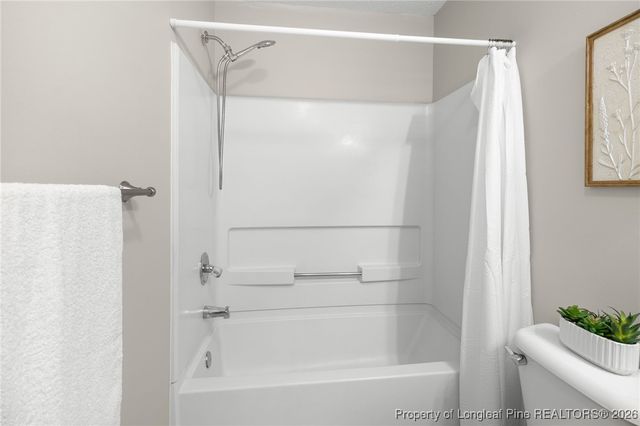 3340 Hunting Bay Drive, Spring Lake, NC 28390