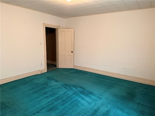 926 N Ashland, New Castle, PA 16102