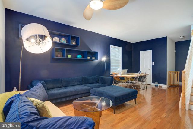 881 N 5TH ST, Philadelphia, PA 19123