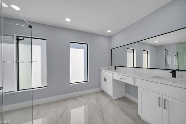 3716 10th ST SW, Lehigh Acres, FL 33976