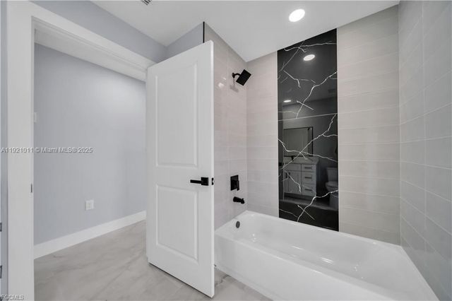 3716 10th ST SW, Lehigh Acres, FL 33976