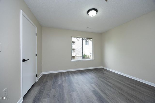1231 University Court 104, Raleigh, NC 27606