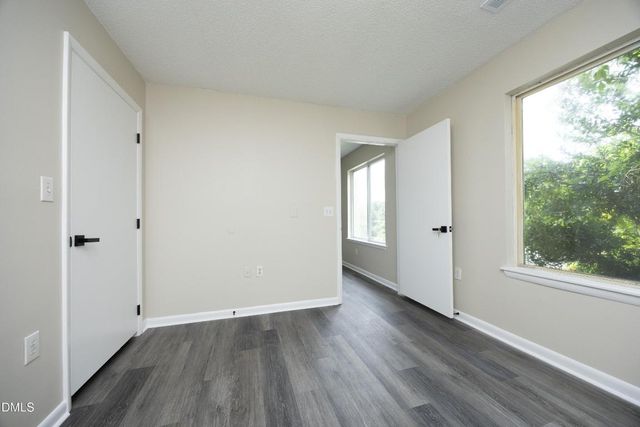 1231 University Court 104, Raleigh, NC 27606