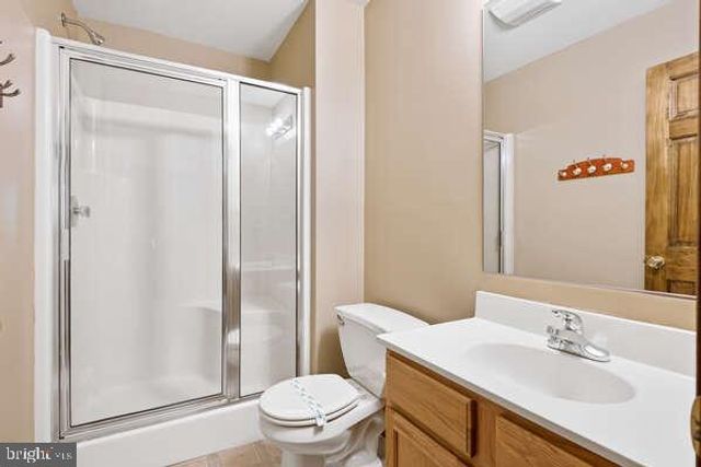 68 SKYE DR, Lake Harmony, PA 18624