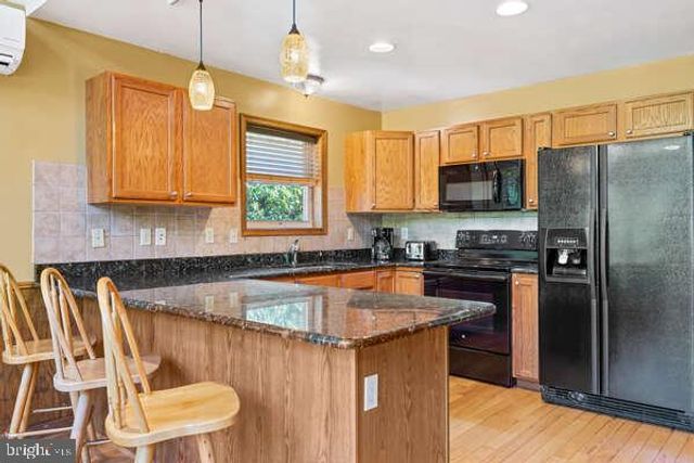 68 SKYE DR, Lake Harmony, PA 18624