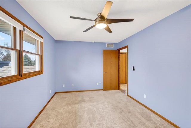 559 Elijah Court, Evansville, WI 53536