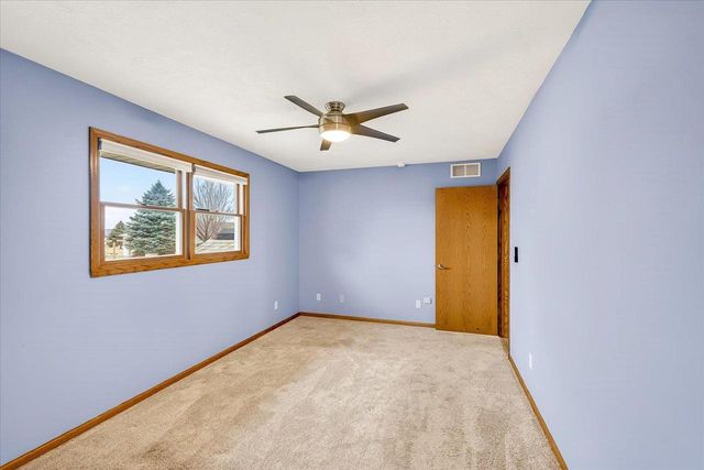 559 Elijah Court, Evansville, WI 53536